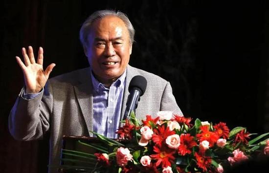 国产精品18久久久久久小说