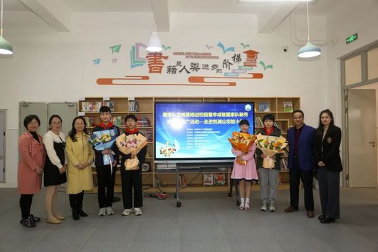 国产伦精品一区二区三区视频金莲